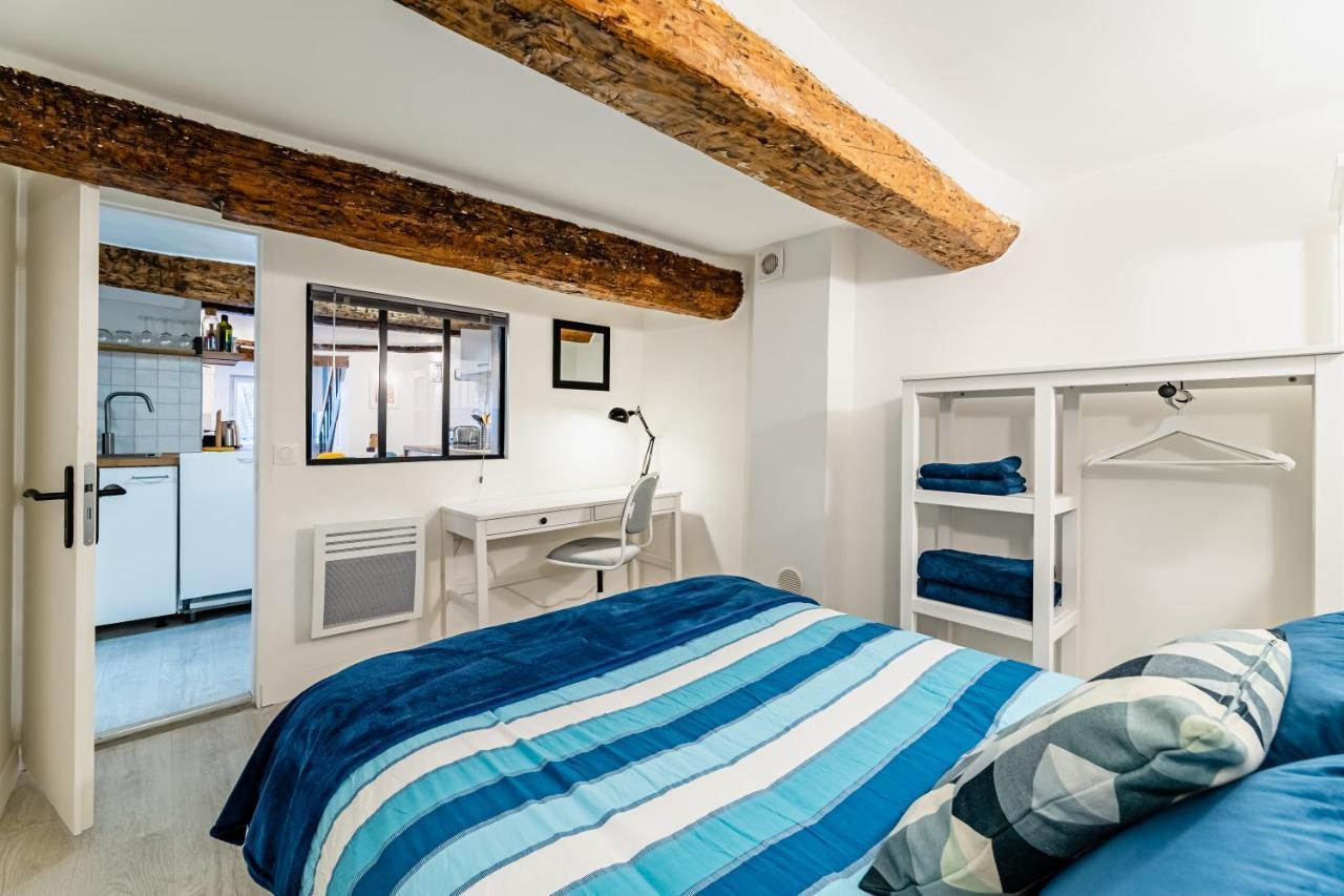 Roche : 3 Chambres,6 Personnes, Bien Equipe, Deco+ Apartment *