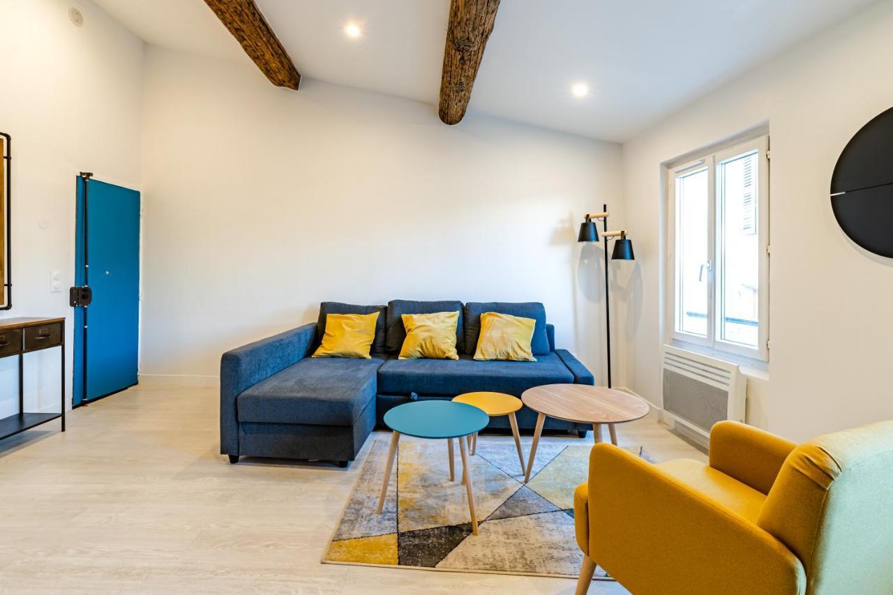 Appartement Roche : 3 Chambres,6 Personnes, Bien Equipe, Deco+
